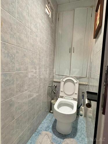 Satılır 4 otaqlı köhnə tikili 100 m², Xalqlar Dostluğu m., photo 11 from 13