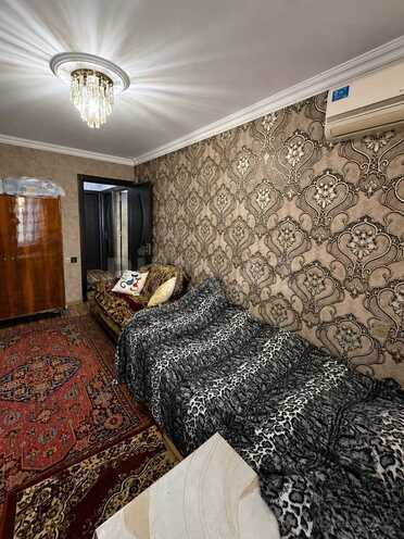 Satılır 4 otaqlı köhnə tikili 80 m², Neftçilər m., photo 3 from 9