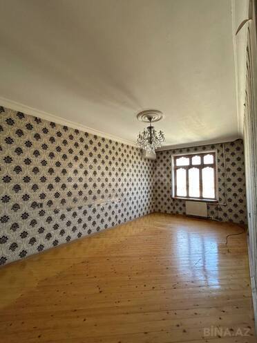 Продаётся 4-комн. вторичка 110 м², пос. Карачухур, photo 1 from 15