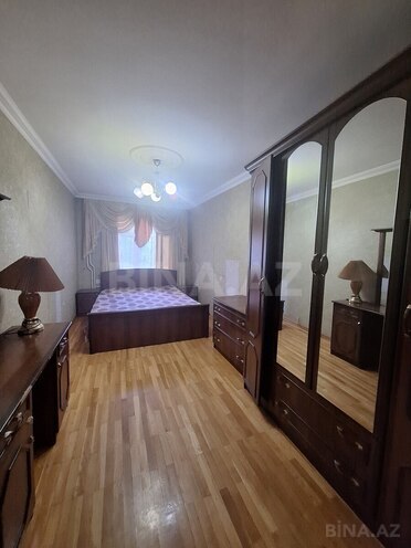 İcarəyə verilir 3 otaqlı köhnə tikili 70 m², İnşaatçılar m., photo 1 from 19