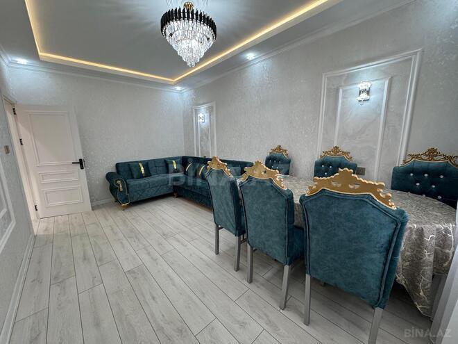Продаётся 2-комн. вторичка 65 м², м. Иншаатчылар, photo 3 from 11