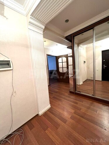 Сдаётся 3-комн. новостройка 120 м², м. Иншаатчылар, photo 7 from 11
