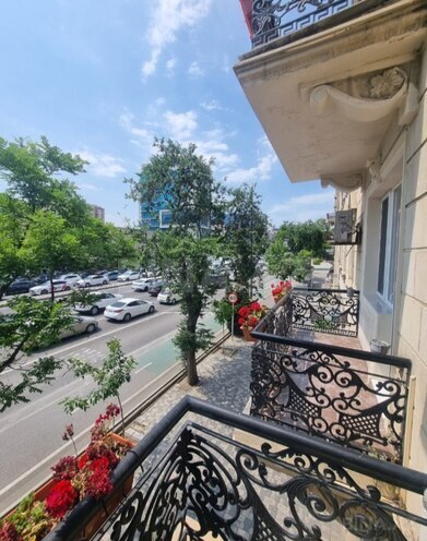 Satılır 3 otaqlı köhnə tikili 80 m², Şah İsmayıl Xətai m., photo 3 from 13