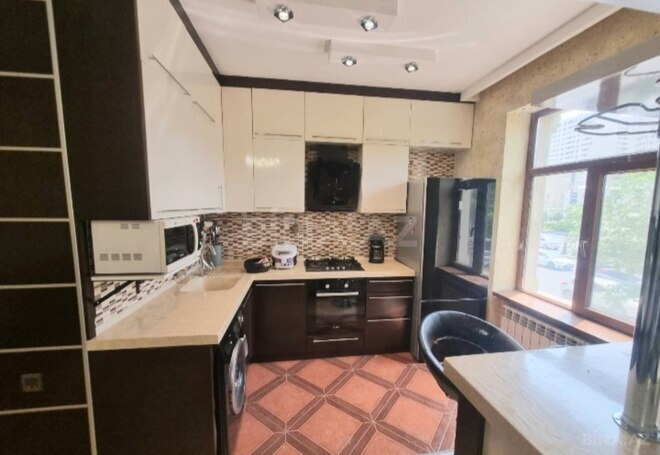 Satılır 3 otaqlı köhnə tikili 80 m², Şah İsmayıl Xətai m., photo 9 from 13
