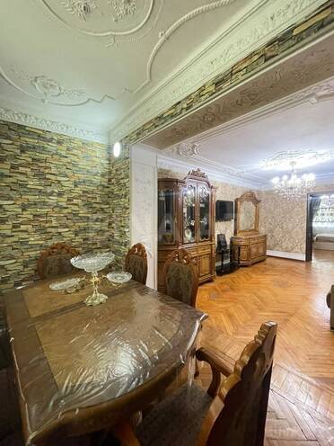 İcarəyə verilir 3 otaqlı köhnə tikili 75 m², İnşaatçılar m., photo 3 from 15