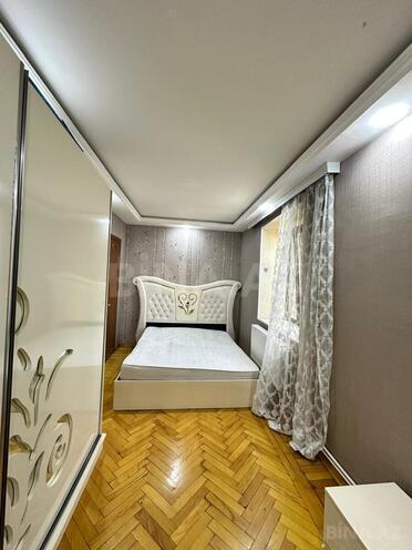 Продаётся 2-комн. вторичка 48 м², м. Элмляр Академиясы, photo 6 from 15