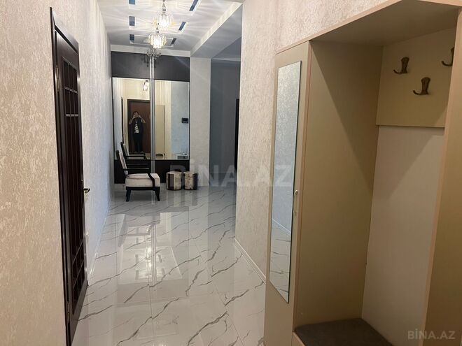 İcarəyə verilir 4 otaqlı yeni tikili 235 m², 28 May m., photo 10 from 17