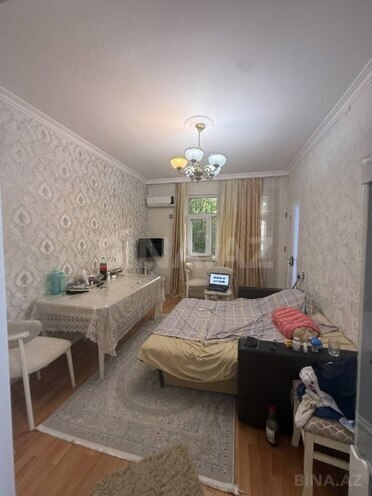 Satılır 2 otaqlı köhnə tikili 55 m², Memar Əcəmi m., photo 1 from 8