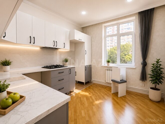 Satılır 3 otaqlı köhnə tikili 85 m², Qara Qarayev m., photo 3 from 14