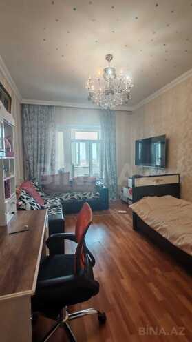Продаётся 4-комн. вторичка 125 м², photo 8 from 14