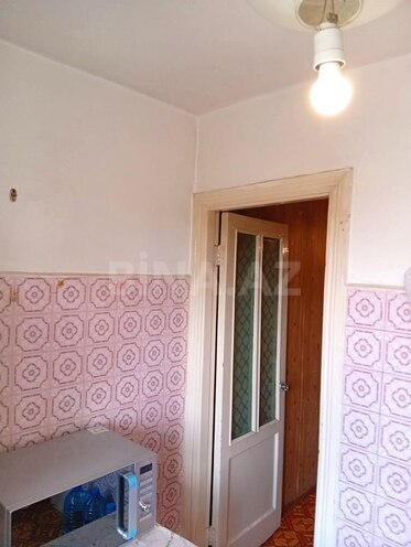 Satılır 2 otaqlı köhnə tikili 55 m², Qara Qarayev m., photo 9 from 17