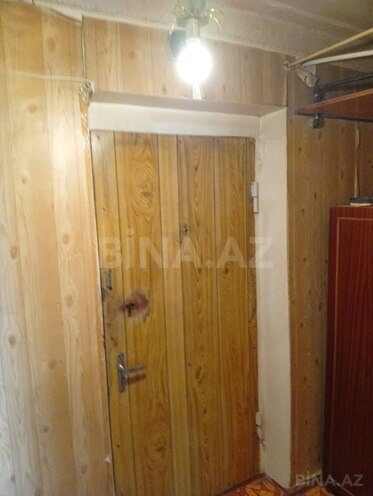 Satılır 2 otaqlı köhnə tikili 55 m², Qara Qarayev m., photo 11 from 17