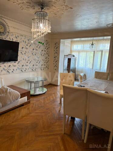 Satılır 3 otaqlı köhnə tikili 75 m², Nərimanov r., photo 7 from 19