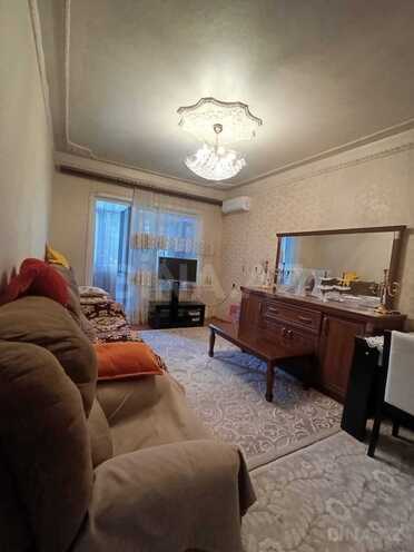Продаётся 3-комн. вторичка 85 м², м. Халглар Достлугу, photo 1 from 12