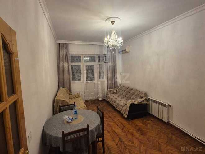 İcarəyə verilir 1 otaqlı köhnə tikili 40 m², 28 May m., photo 1 from 7