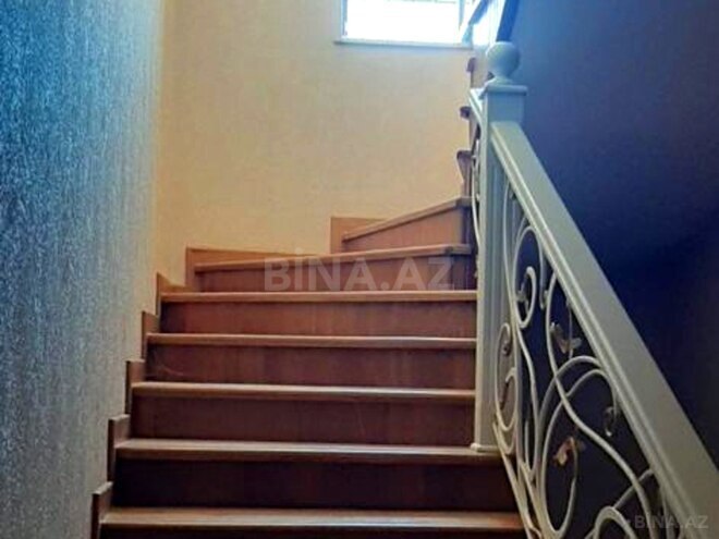 Продаётся 10-комн. дом/дача 500 м², м. Кара Караев, photo 5 from 17