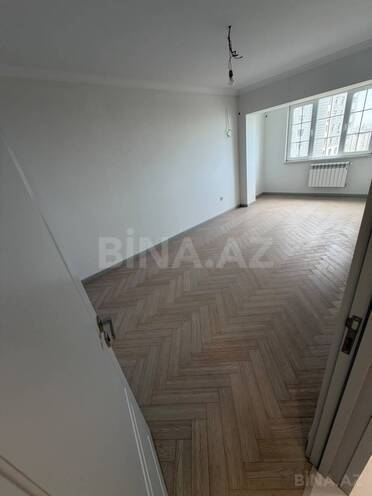 Satılır 2 otaqlı köhnə tikili 65 m², 9-cu mikrorayon q., photo 3 from 19