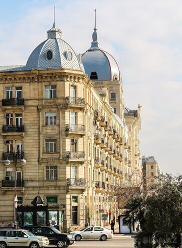 Продаётся 2-комн. вторичка 56.7 м², м. Низами, photo 1 from 14