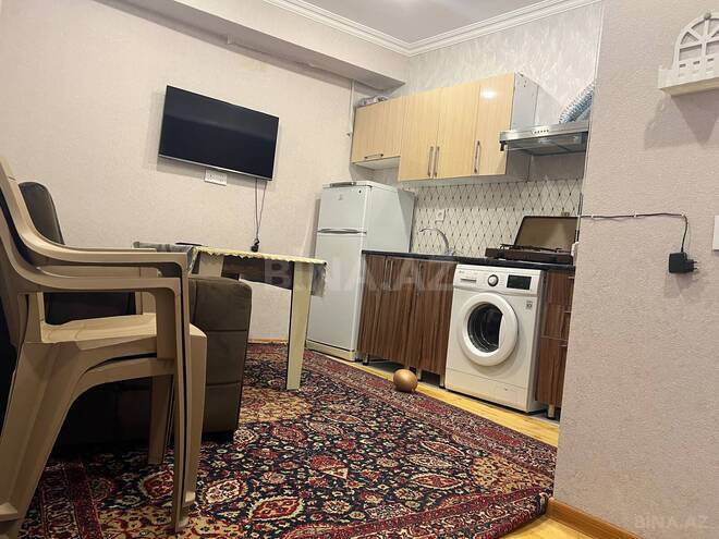 İcarəyə verilir 2 otaqlı həyət evi/bağ evi 65 m², 8 Noyabr m., photo 1 from 11