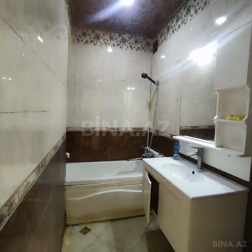Продаётся 2-комн. вторичка 70 м², м. Нефтчиляр, photo 9 from 11