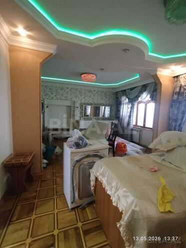 Продаётся 4-комн. вторичка 80 м², м. Нефтчиляр, photo 14 from 18