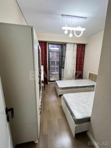 Сдаётся 3-комн. новостройка 97 м², Ясамальский р., photo 10 from 17