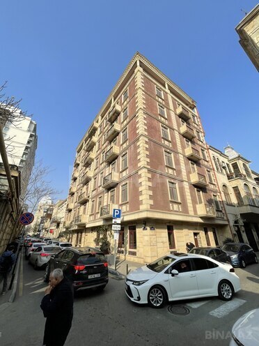 Satılır  obyekt 2 000 m², Nizami m., photo 1 from 15