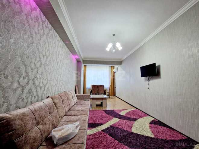 Продаётся 2-комн. новостройка 70 м², м. Кара Караев, photo 1 from 15