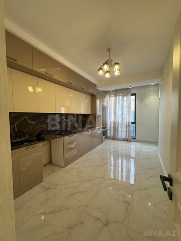 Продаётся 2-комн. новостройка 97 м², м. Азадлыг проспекти, photo 1 from 13