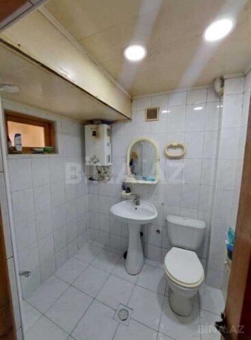 Satılır 2 otaqlı köhnə tikili 50 m², Yasamal r., photo 8 from 9
