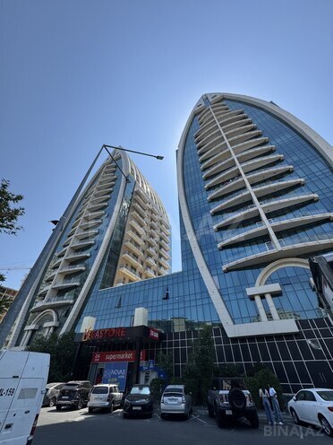 Продаётся 3-комн. новостройка 148 м², м. Элмляр Академиясы, photo 1 from 16