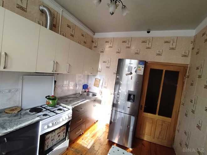 İcarəyə verilir 2 otaqlı köhnə tikili 70 m², Qara Qarayev m., photo 10 from 17