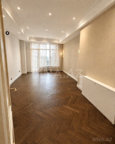 Satılır 3 otaqlı yeni tikili 202 m², 28 May m., photo 10 from 32
