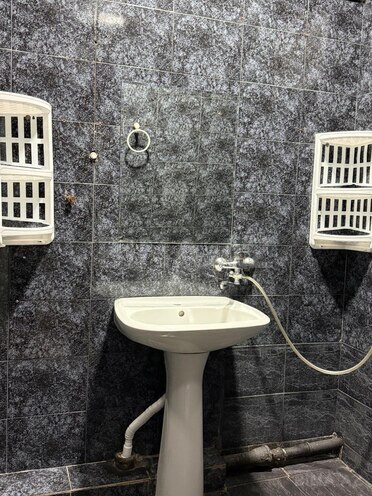 İcarəyə verilir 3 otaqlı köhnə tikili 50 m², Nəriman Nərimanov m., photo 9 from 10