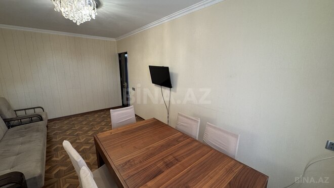 Сдаётся 3-комн. вторичка 75 м², м. Нефтчиляр, photo 5 from 23