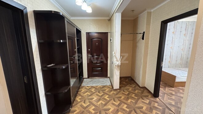 Сдаётся 3-комн. вторичка 75 м², м. Нефтчиляр, photo 15 from 23