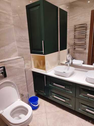 İcarəyə verilir 4 otaqlı yeni tikili 230 m², 28 May m., photo 16 from 23