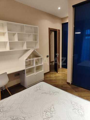 İcarəyə verilir 4 otaqlı yeni tikili 230 m², 28 May m., photo 7 from 23