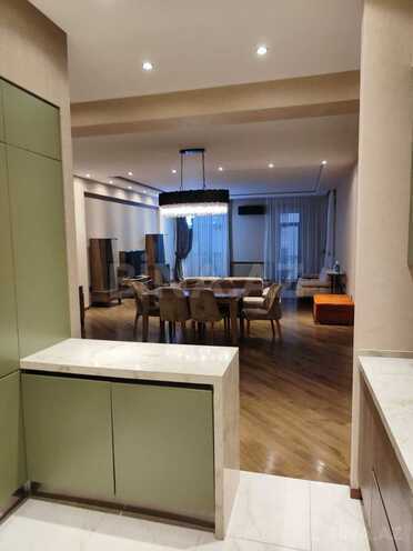 İcarəyə verilir 4 otaqlı yeni tikili 230 m², 28 May m., photo 5 from 23