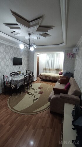 Продаётся 1-комн. вторичка 45 м², photo 1 from 12