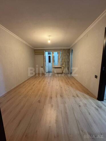 Satılır 3 otaqlı köhnə tikili 80 m², Elmlər Akademiyası m., photo 3 from 11