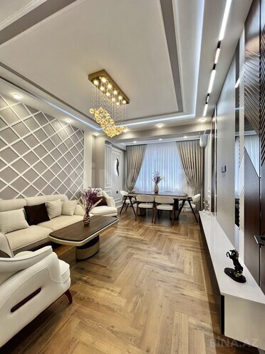 Продаётся 3-комн. новостройка 105 м², м. Ази Асланов, photo 1 from 14