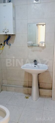 Продаётся 2-комн. вторичка 35 м², м. Иншаатчылар, photo 10 from 11
