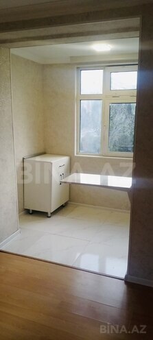 Продаётся 2-комн. вторичка 35 м², м. Иншаатчылар, photo 7 from 11