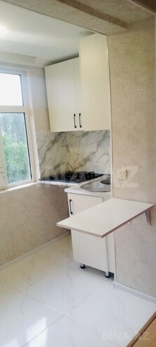 Продаётся 2-комн. вторичка 35 м², м. Иншаатчылар, photo 9 from 11