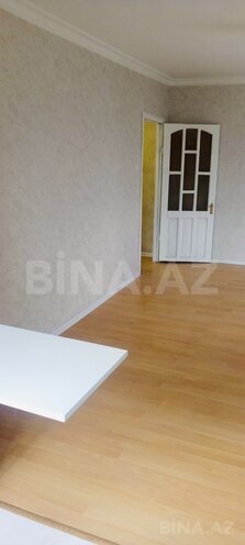 Продаётся 2-комн. вторичка 35 м², м. Иншаатчылар, photo 5 from 11