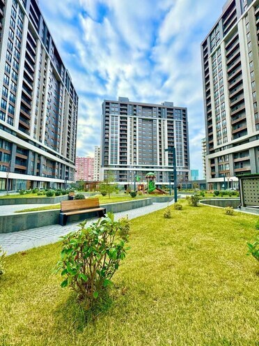 Продаётся 1-комн. новостройка 68 м², м. Шах Исмаил Хатаи, photo 1 from 8