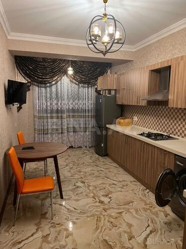 Сдаётся 3-комн. новостройка 100 м², м. Иншаатчылар, photo 3 from 17