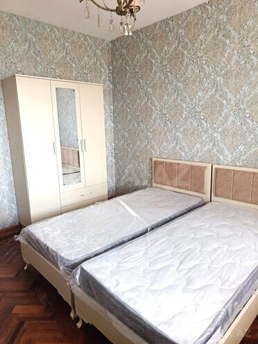 İcarəyə verilir 3 otaqlı köhnə tikili 82 m², Xalqlar Dostluğu m., photo 1 from 14