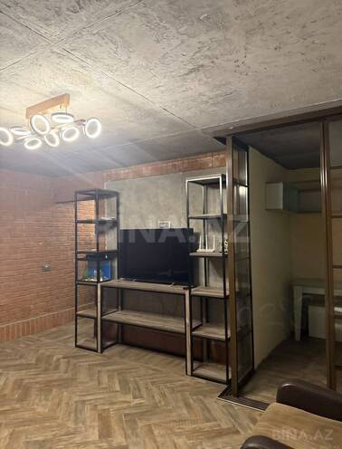 İcarəyə verilir 1 otaqlı köhnə tikili 45 m², Nizami m., photo 1 from 9